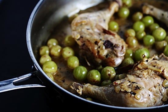 Healthy Delicious Chicken with Grapes