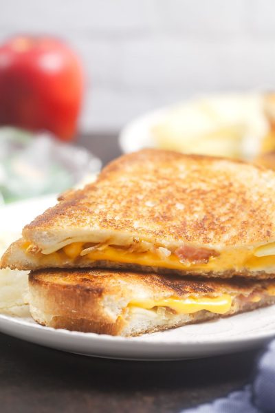 Fancy Grilled Cheese With Caramelized Onion, Apples, And Bacon (Lactose ...