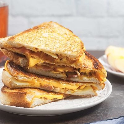 Fancy Grilled Cheese With Caramelized Onion, Apples, And Bacon (lactose 