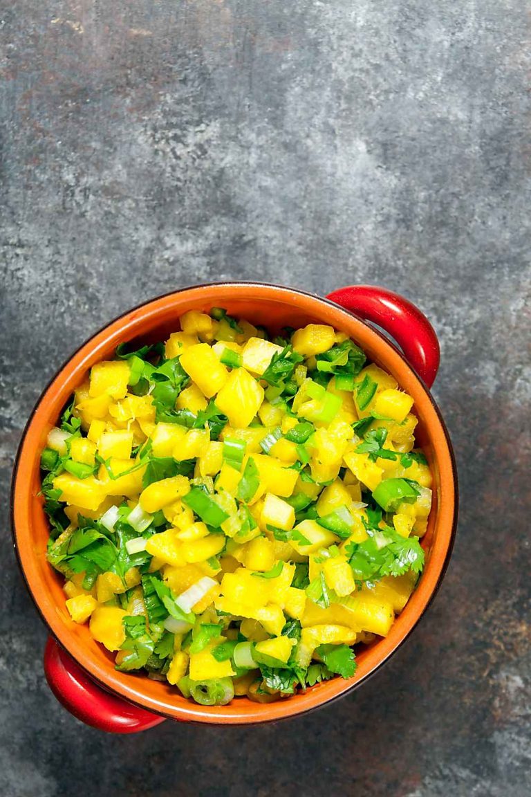 Jamaican Jerk Burger With Pineapple Salsa | Healthy Delicious