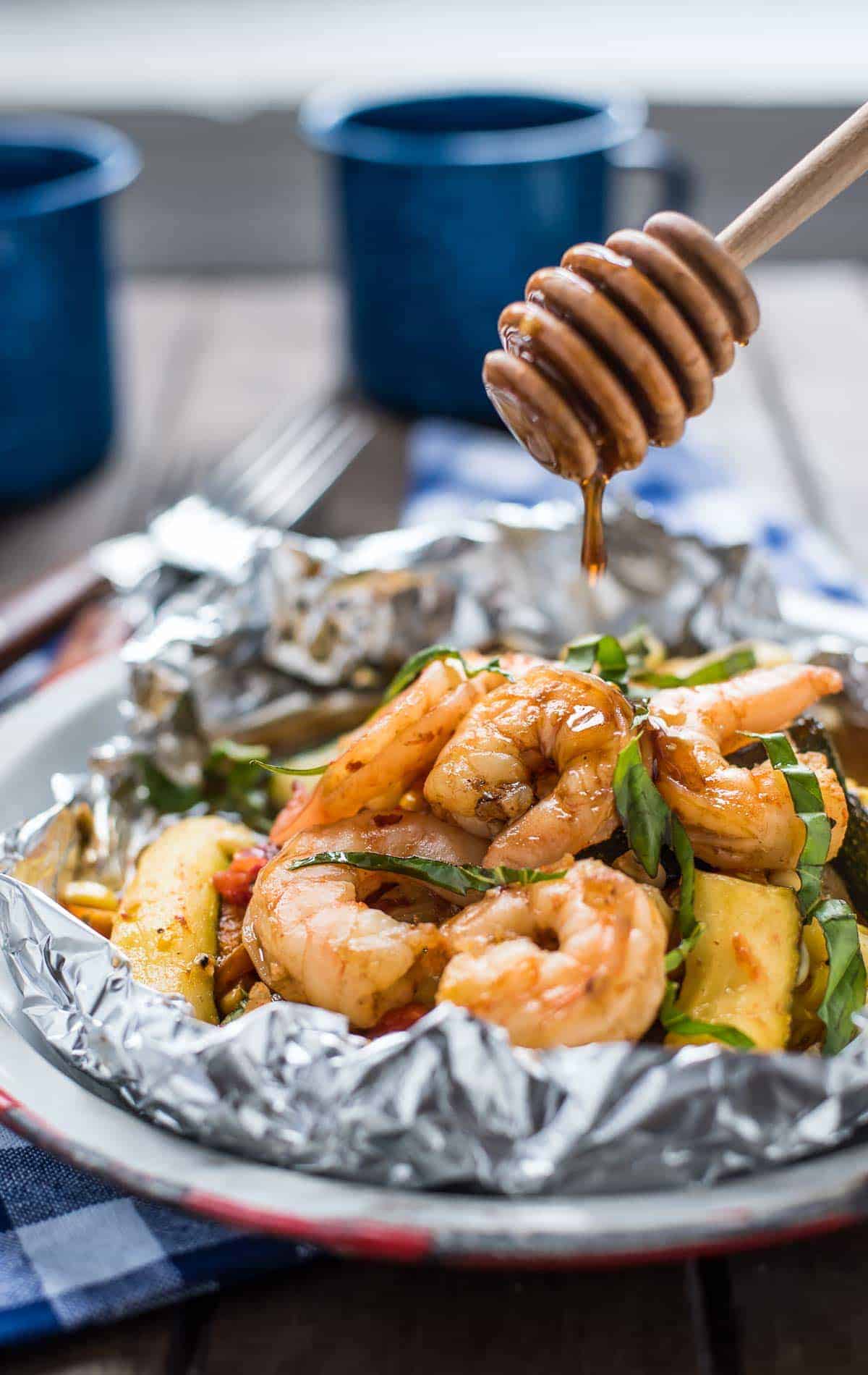 9 Healthy Foil Packet Recipes For When You Don't Want To Do Dishes 3