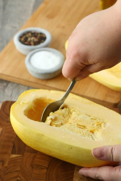 How To Bake Spaghetti Squash | Healthy Delicious