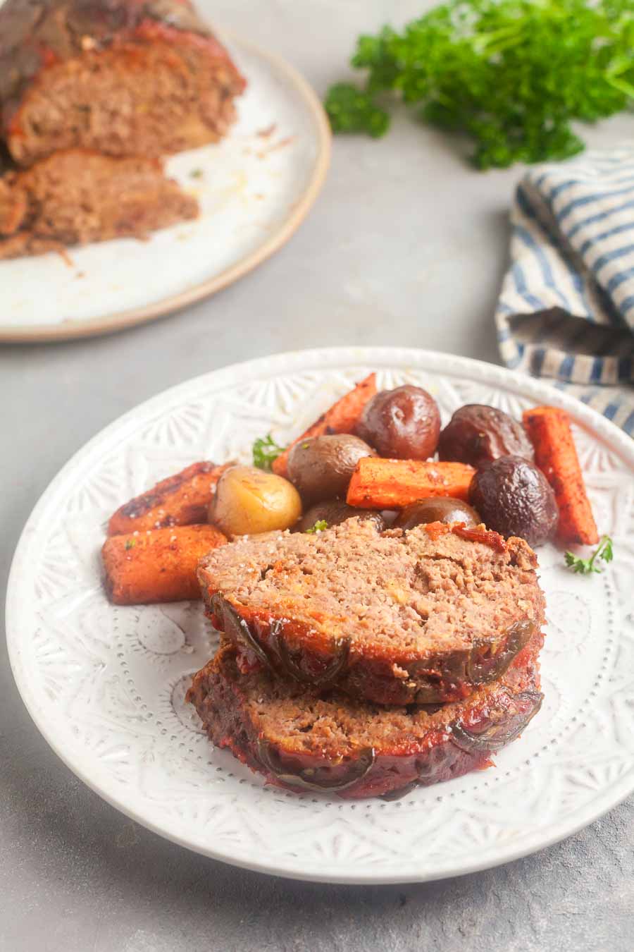 https://www.healthy-delicious.com/wp-content/uploads/2021/01/Thai-Meatloaf-5-1.jpg