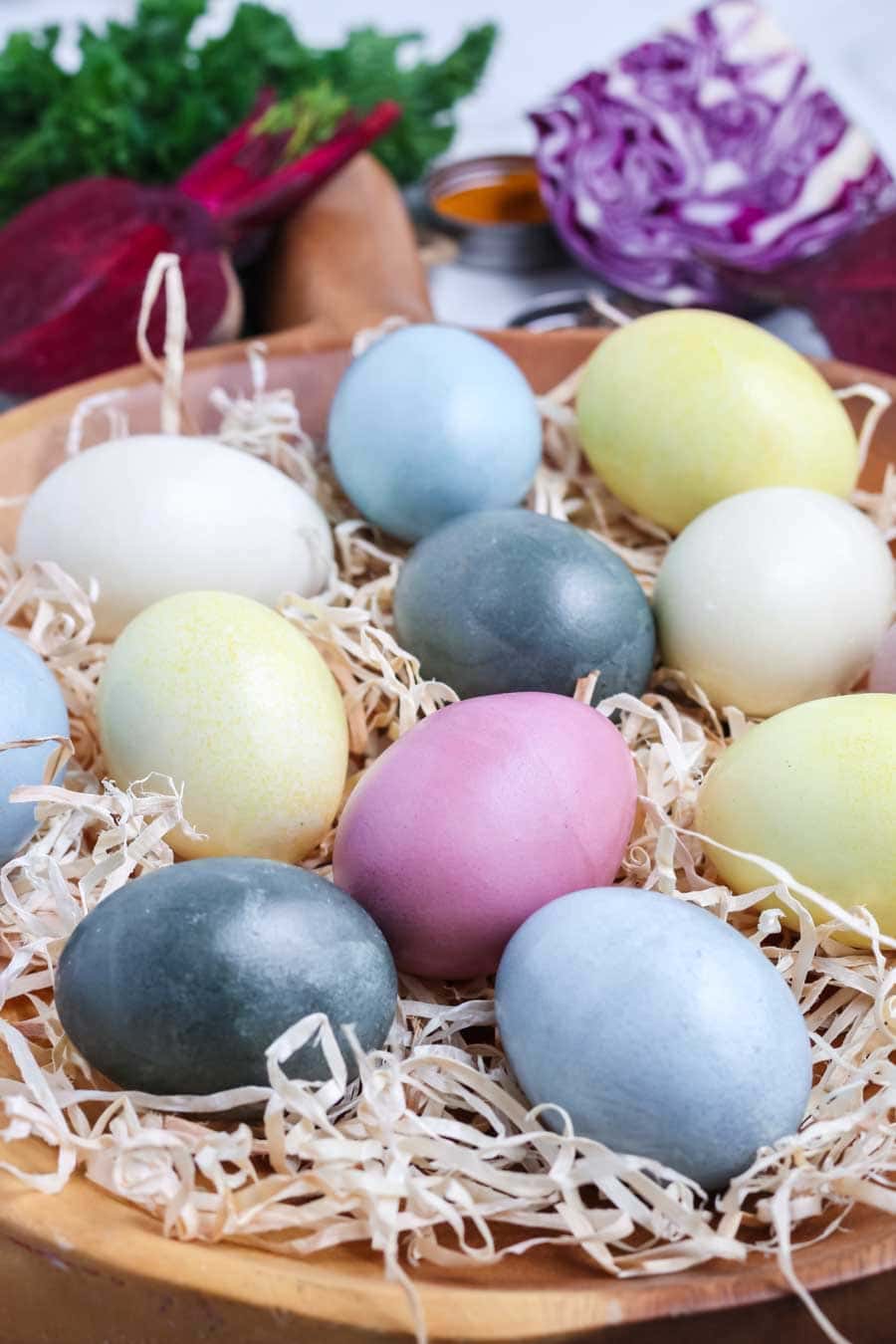 How To Make Natural Easter Egg Dye From Kitchen Scraps