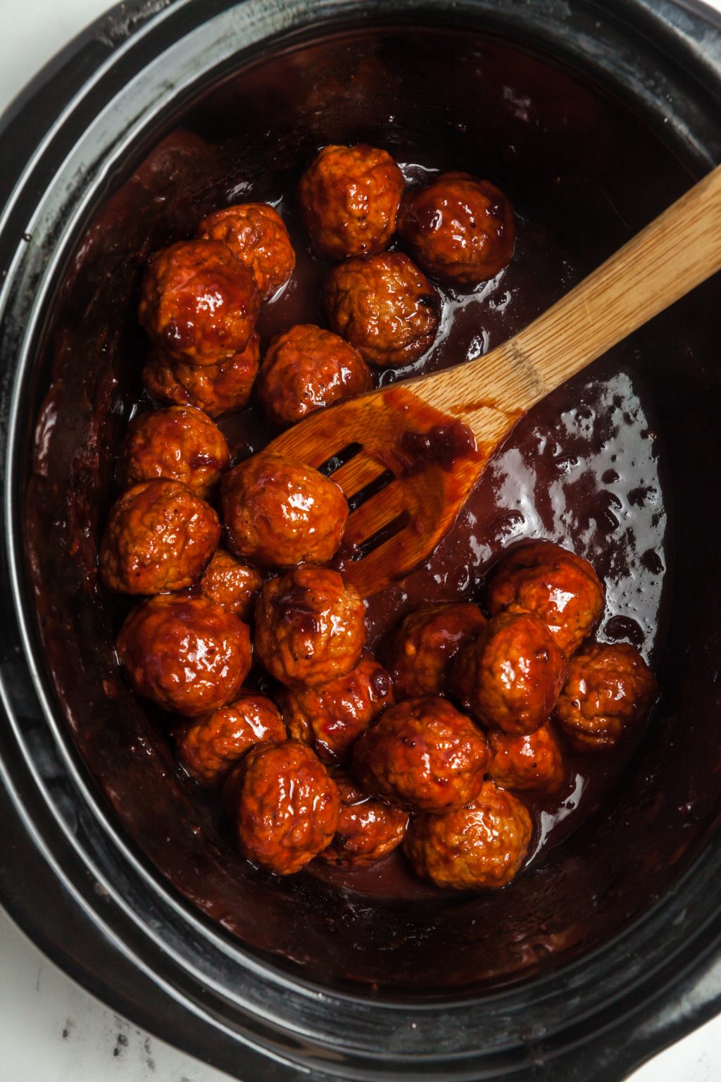 4 Ingredient Spicy Cranberry Meatballs (Slow Cooker Recipe) | 4 Ingredients