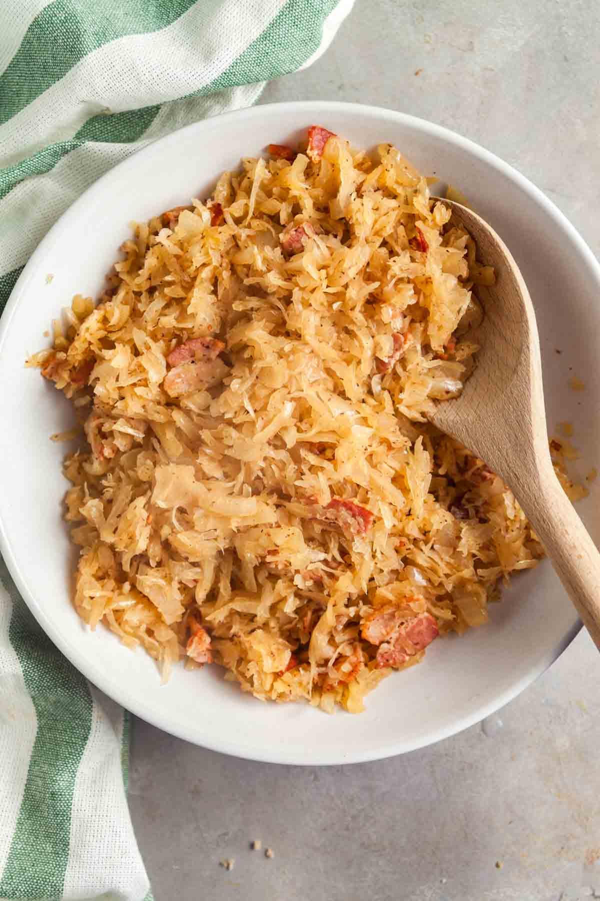 Easy Kapusta (Polish Braised Sauerkraut With Bacon)