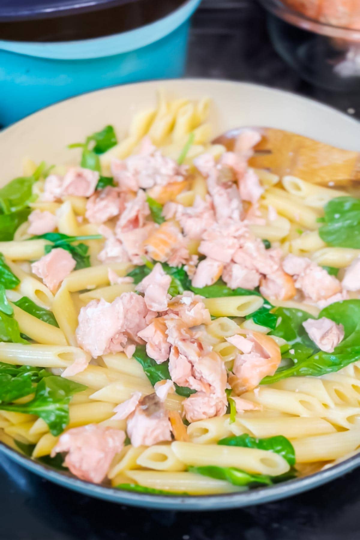 Creamy Salmon Pasta | Healthy Delicious