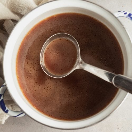 https://www.healthy-delicious.com/wp-content/uploads/2022/11/how-to-make-au-jus-4-500x500.jpg