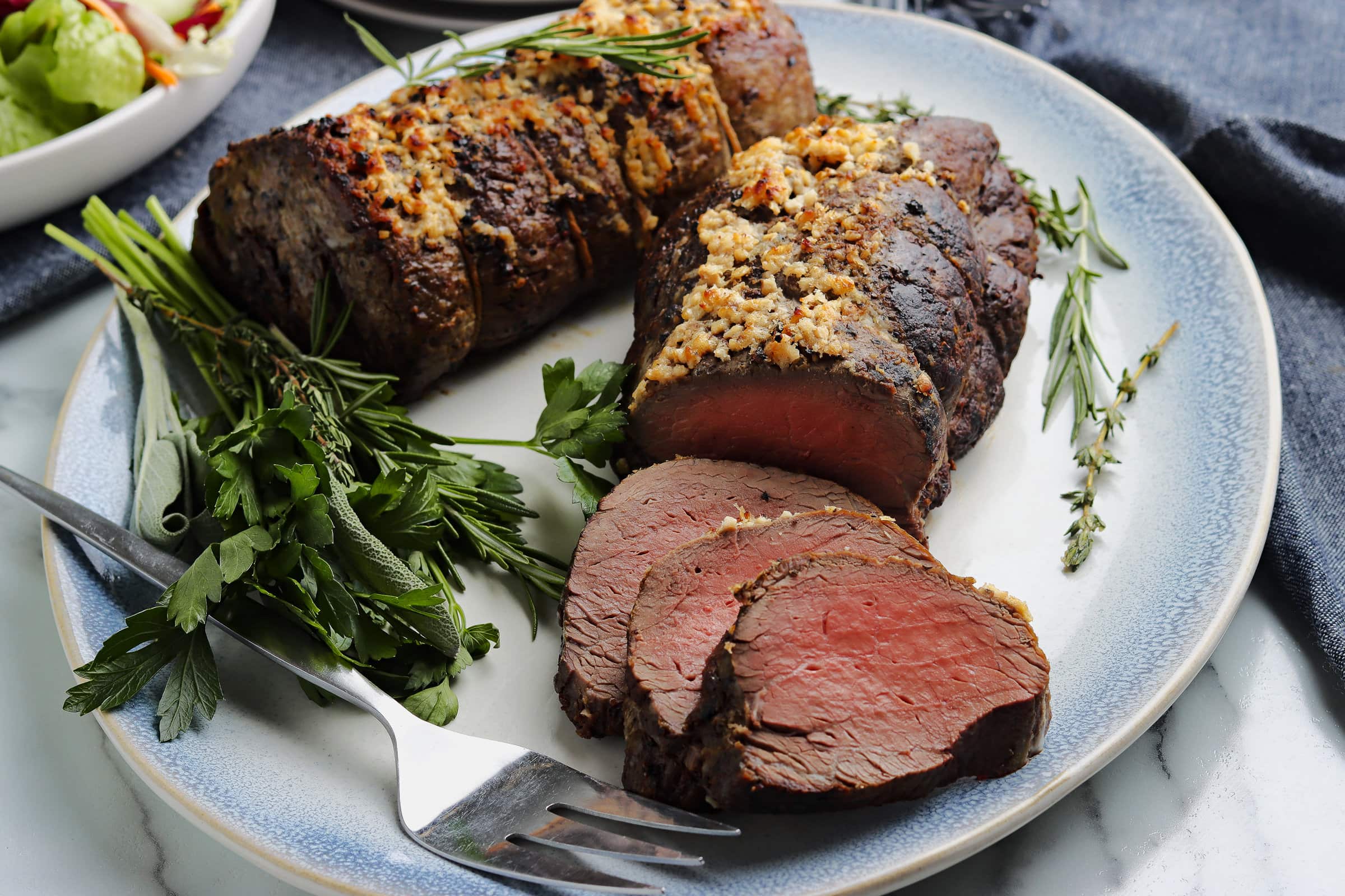 Simple Roasted Beef Tenderloin With Horseradish Crust